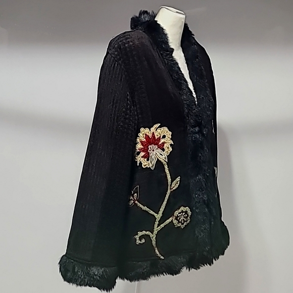 Flashback Vintage Embroidered Faux Fur Black Coat Jacket Size L - Picture 12 of 15